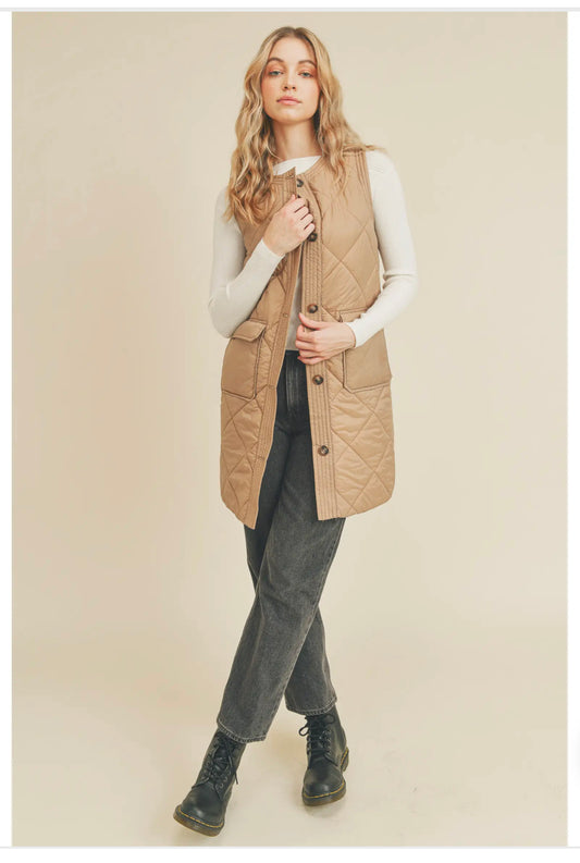 Ladera Heights Nude Patchwork Puffer Vest With Detachable Sleeves –  THERUFFEYE