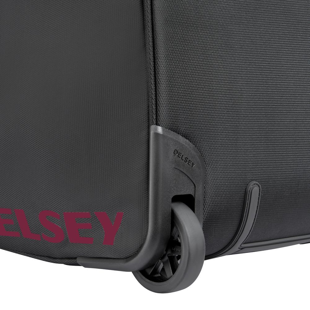 delsey wheeled duffel