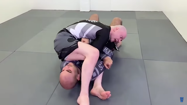 Danaher shares the finer details of the armbar.