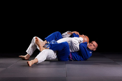 Difference Between BJJ and Luta Livre: Turtle Position