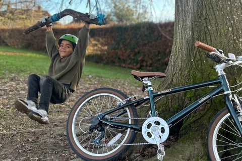 Vélo bleu pour enfant de 6 à 9 ans Bobbin Gingersnap 20 pouces