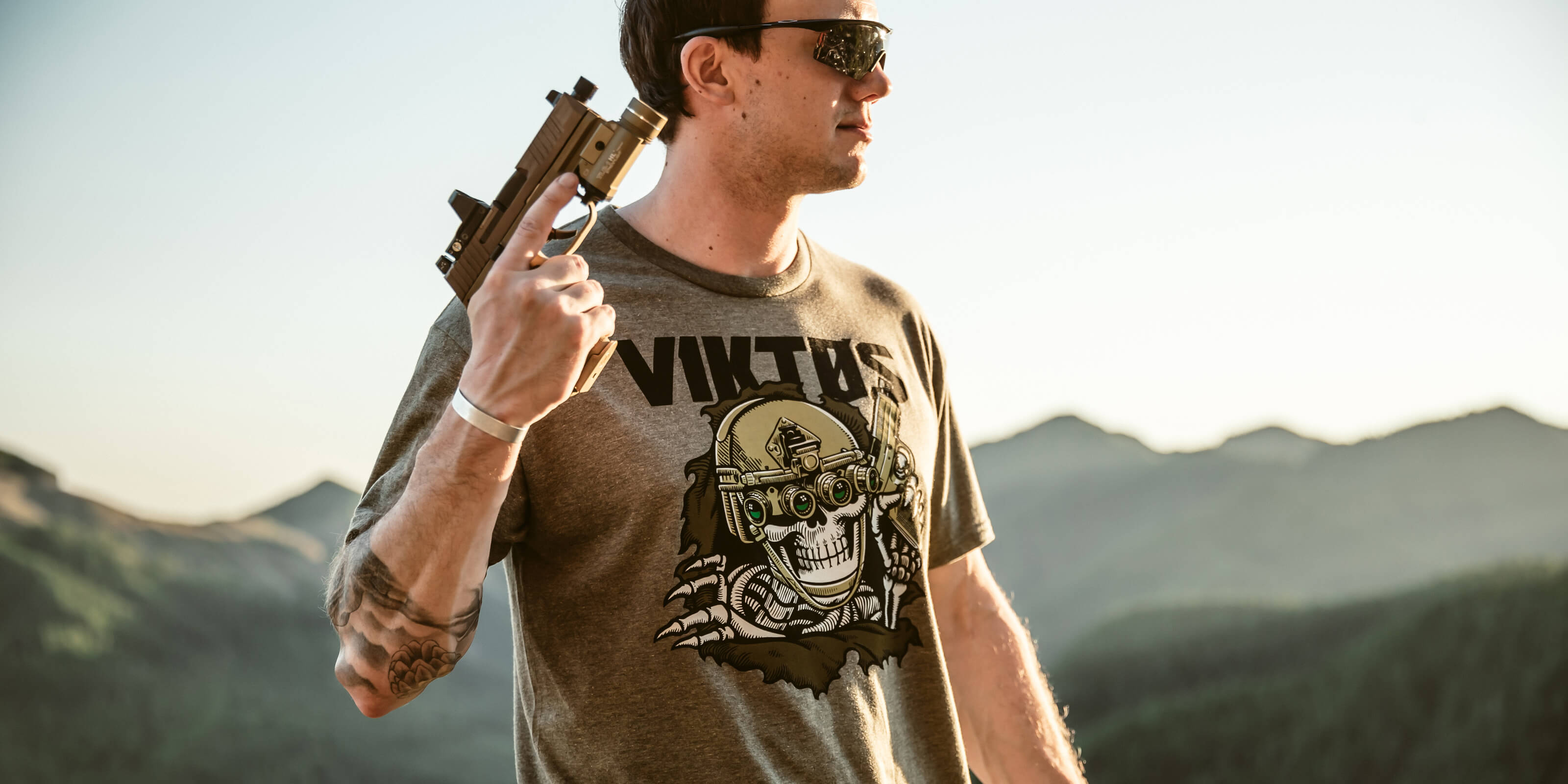 Tees – VIKTOS