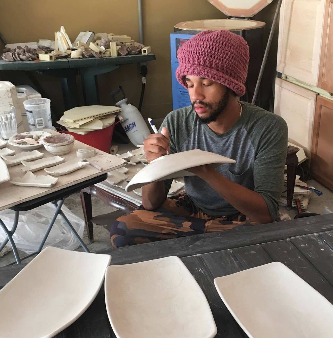 Mississippi Made Vendor Spotlight: Vixon Sullivan Pottery – Laurel