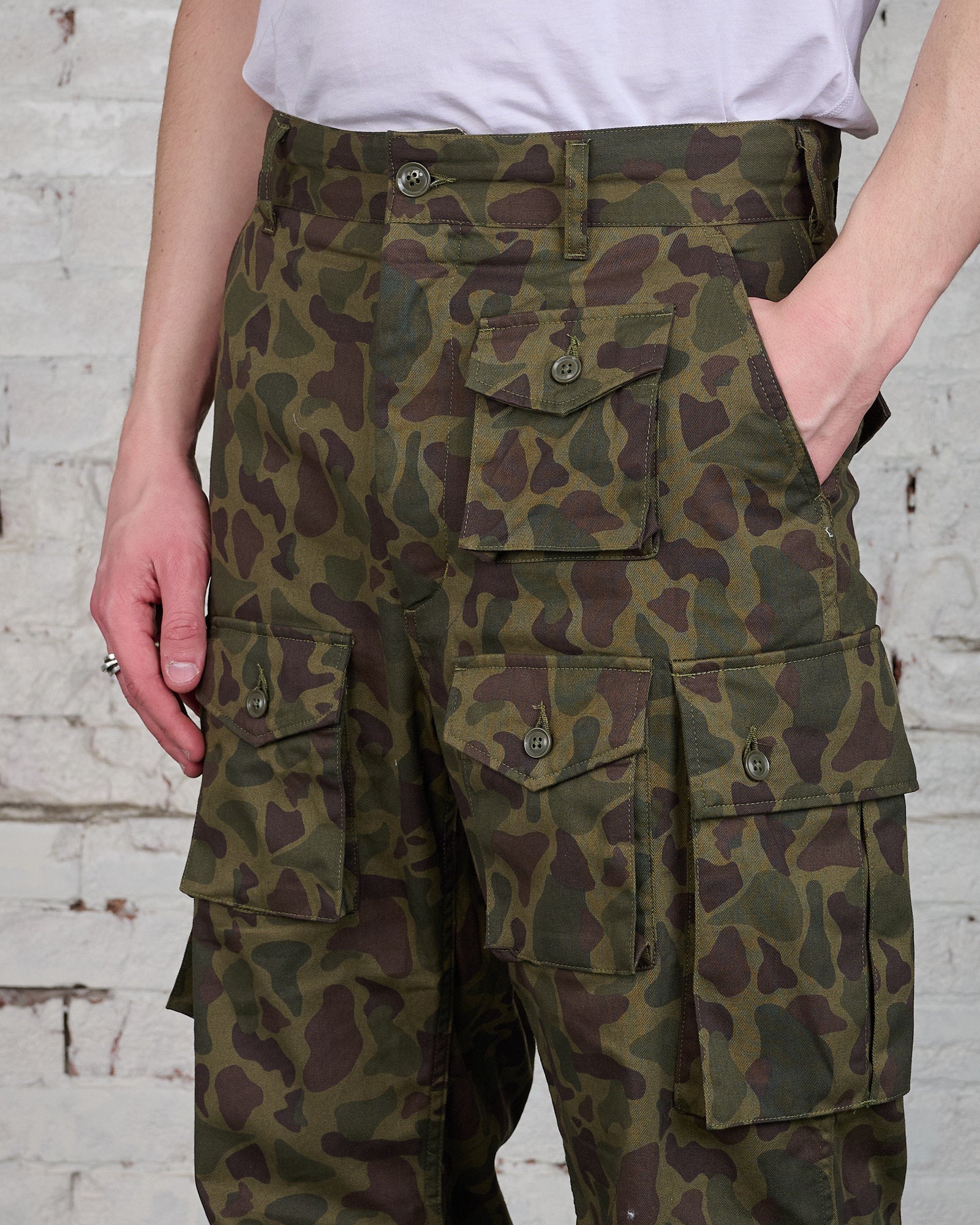 Engineered Garments FA Pant Olive Camo Flat Twill – LESS 17