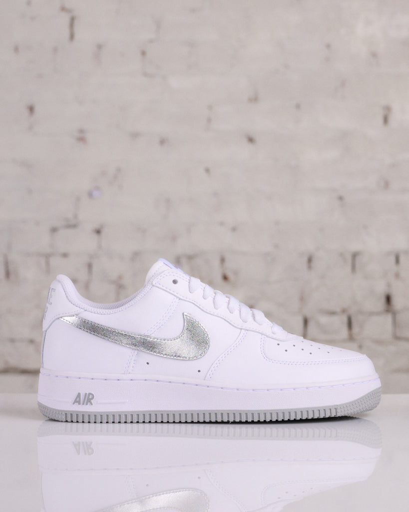 Nike Men's Air Force 1 Low Retro White / Metallic Silver-Metallic