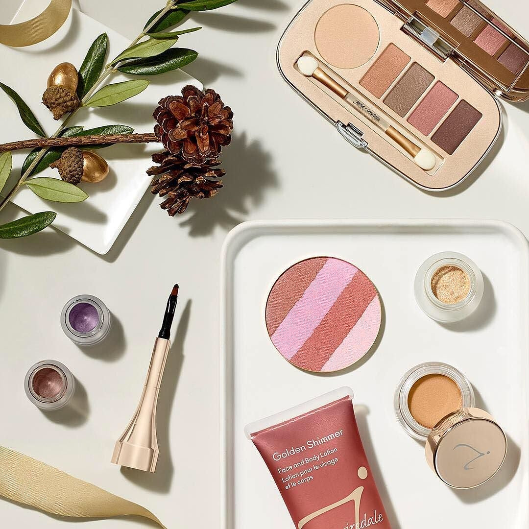 jane iredale flatlay #2