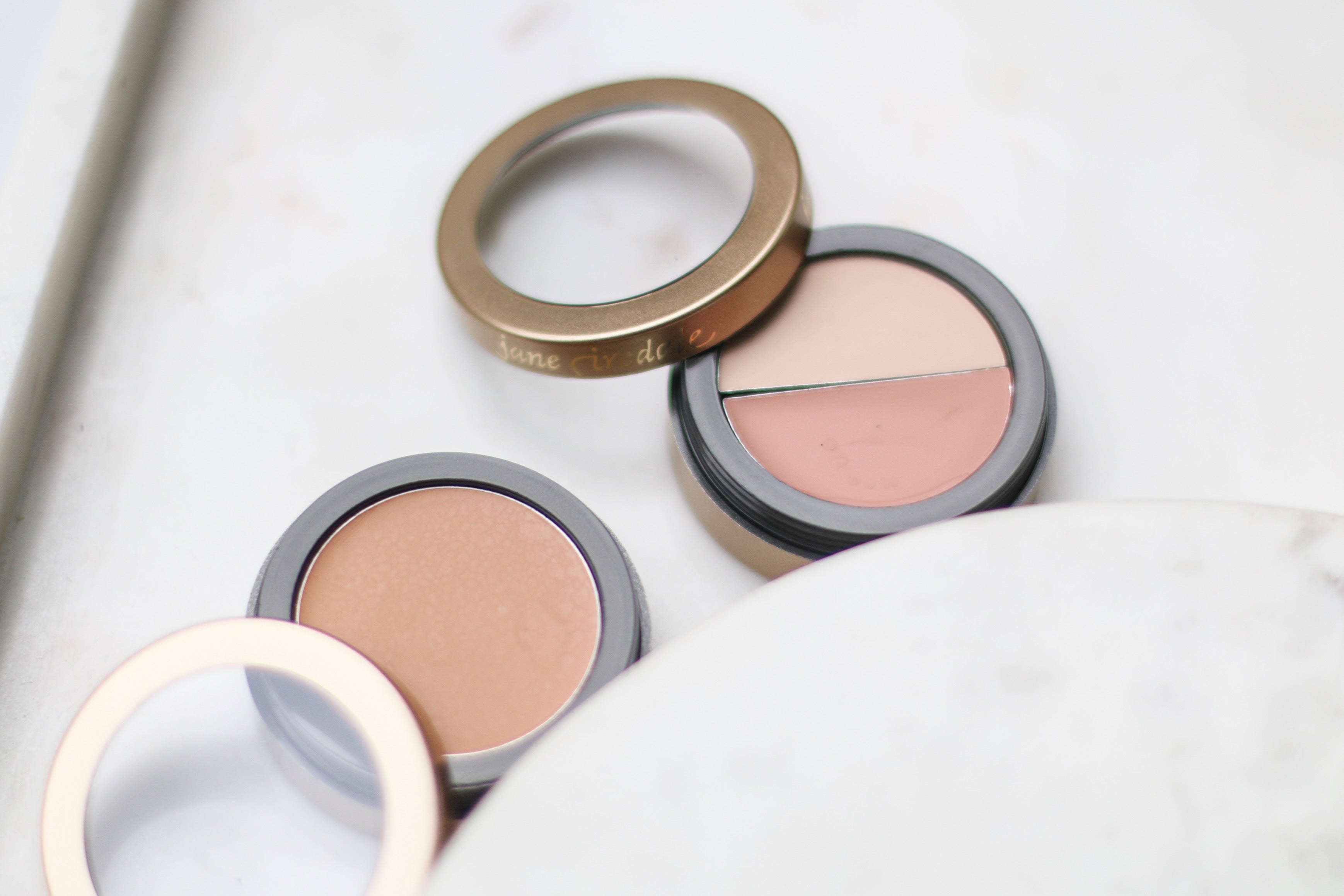 Enlighten, Circle/Delete Concealer