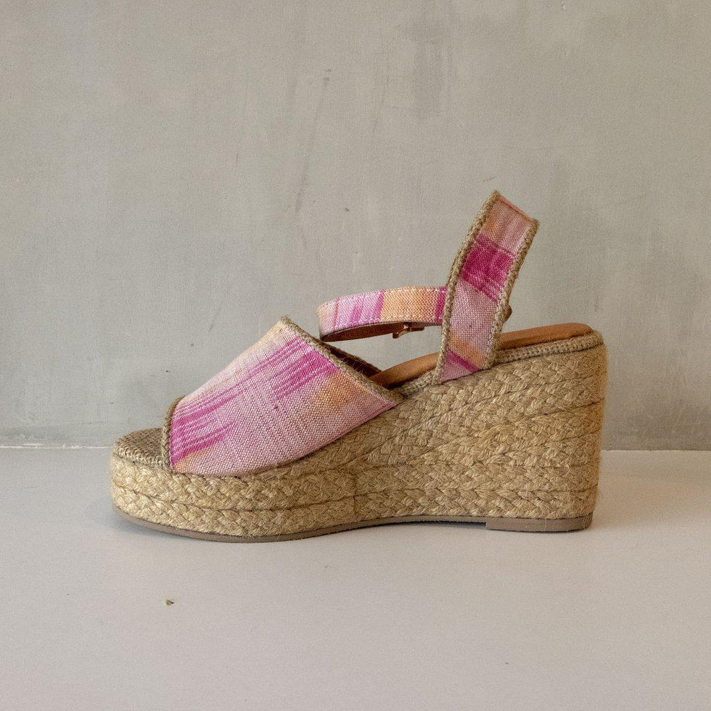 sightseeing espadrille wedge