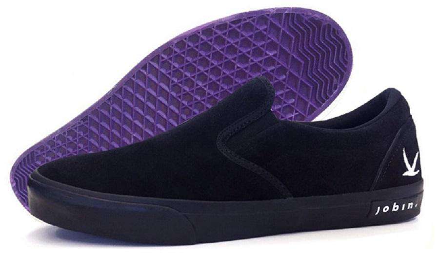 slip on preto camurça