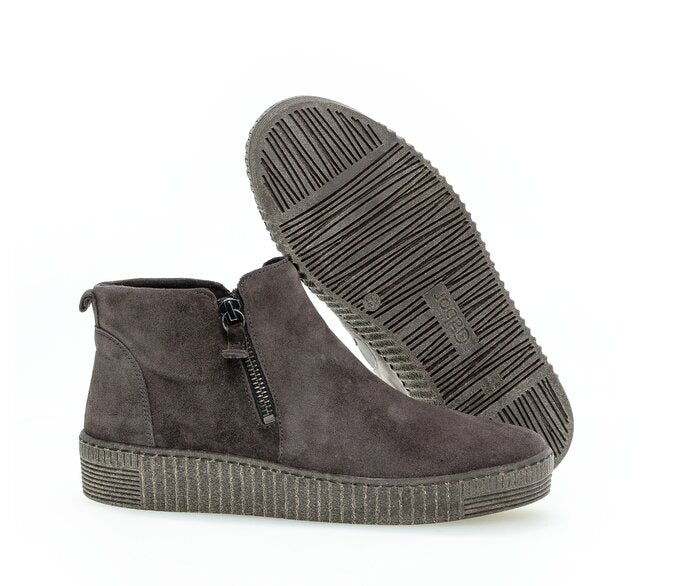 *FINAL SALE*53730.19 - Grey Suede