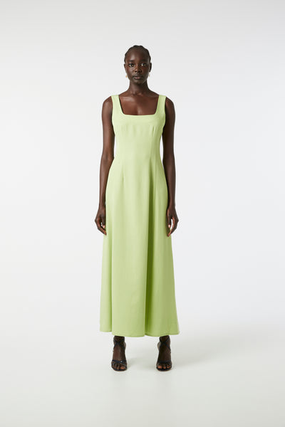 Arnsdorf - Dresses That Are Making Waves