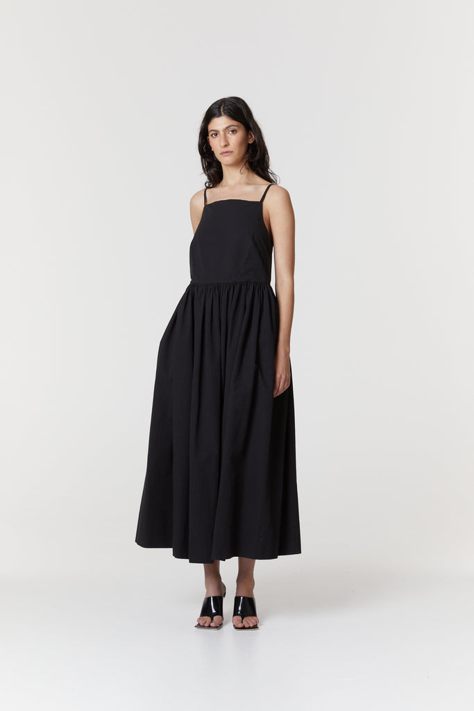 Arnsdorf - Dresses That Are Making Waves