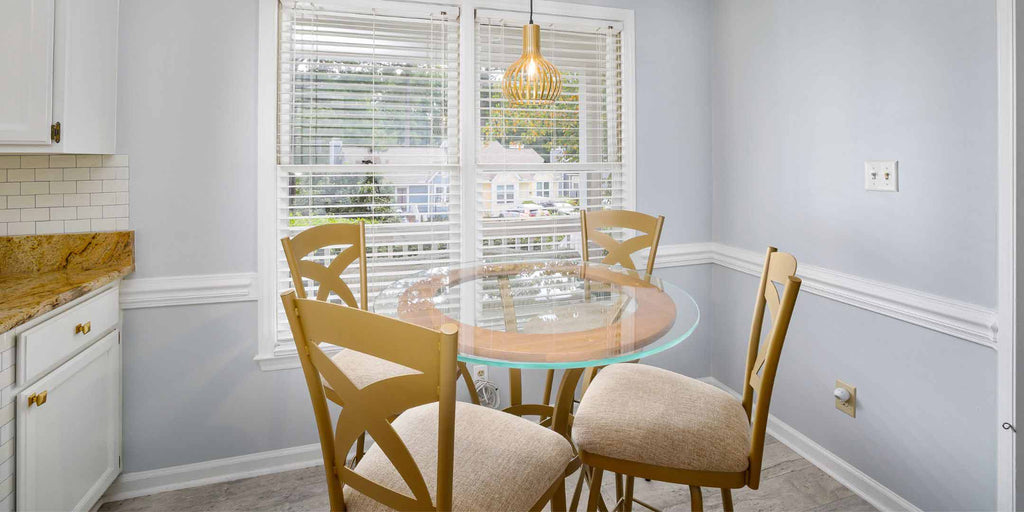 Round Dining Tables Are Ideal for Small Spaces