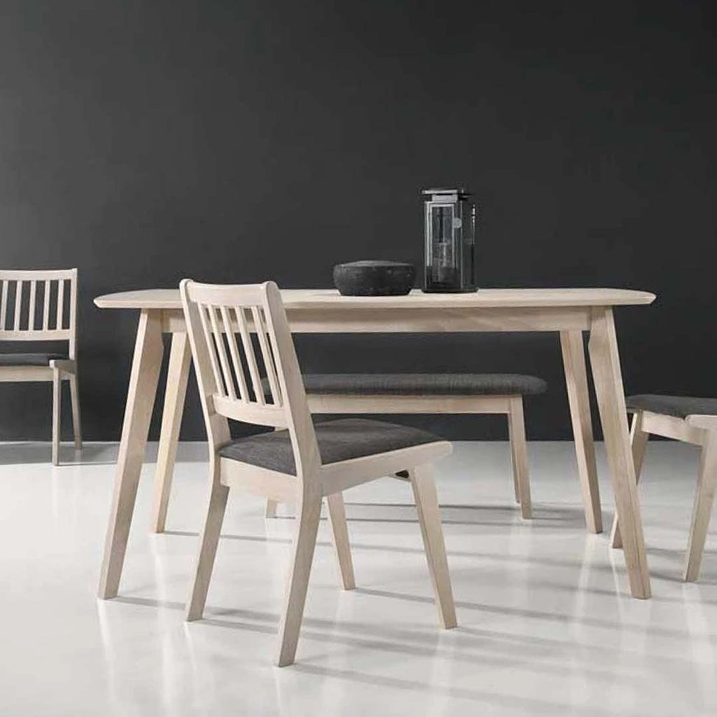 Get cosy with a cushioned seat - Colier II Dining Chair