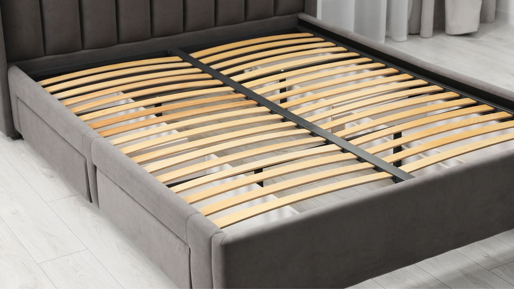 How Does the Frame’s Construction Impact the Leather Bed’s Lifespan?