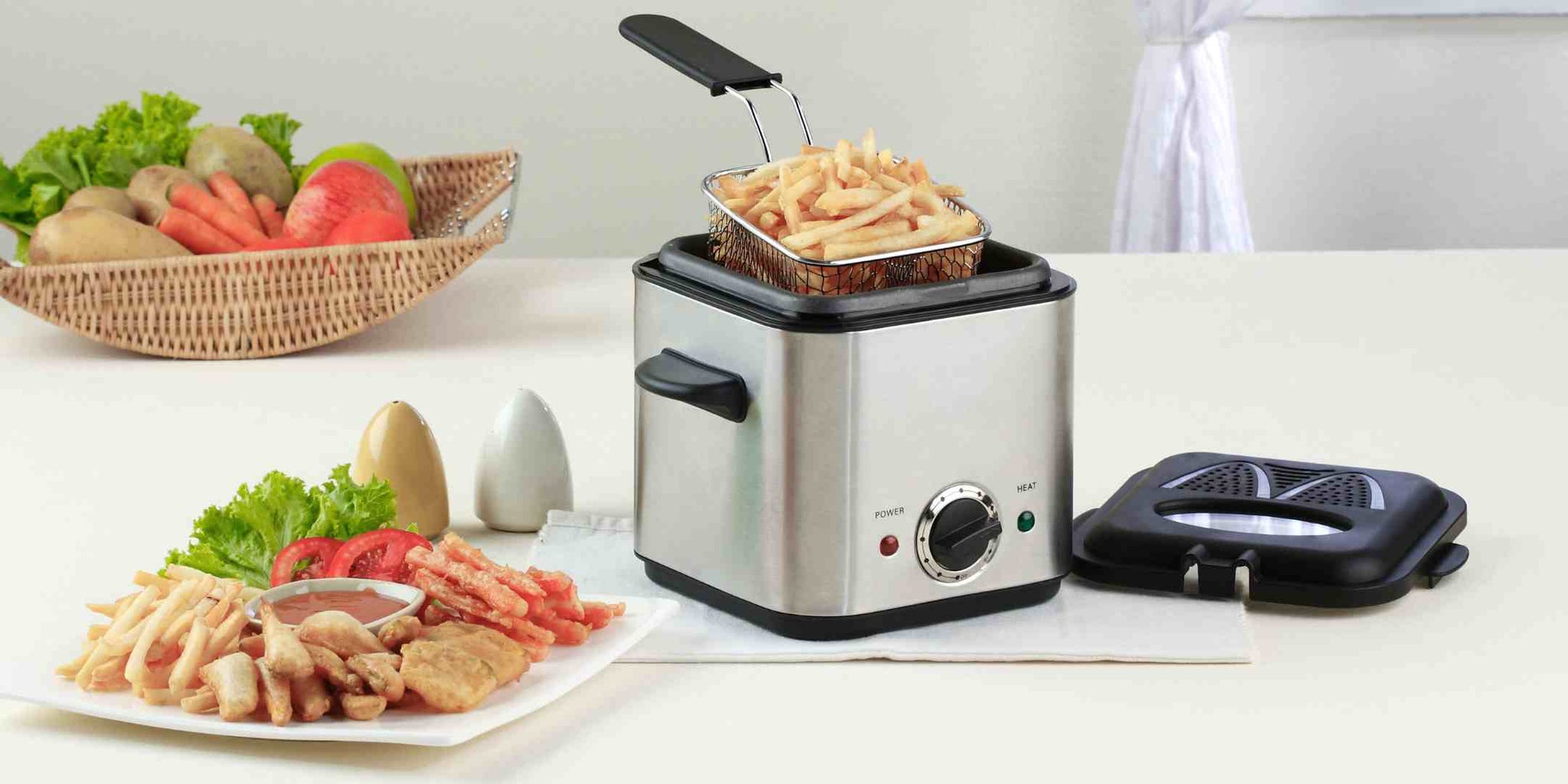 Steps To Deep Clean Your Deep Fryer