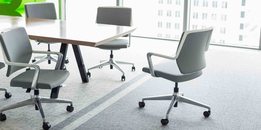 When Should You Choose a Mid-Back Office Chair