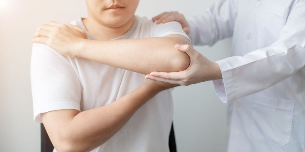 treating shoulder pain professionally