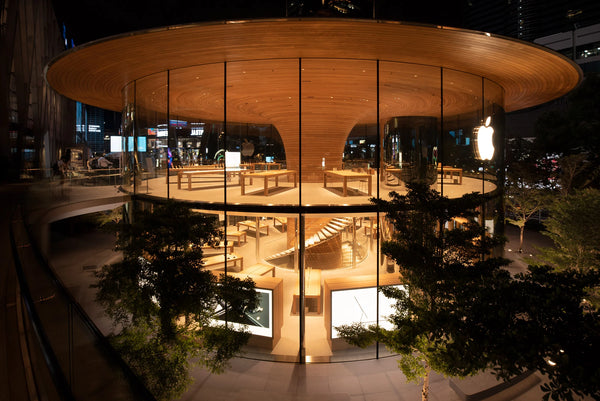 Apple Central World, Bangkok, Thailand