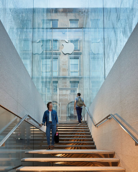 Apple Piazza Liberty, Milan, Italy