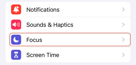 iPhone 15 focus mode enter settings on iOS 17