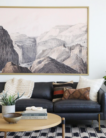 Expert Tips for Choosing the Right Art When Staging a Home: Staged Living Room