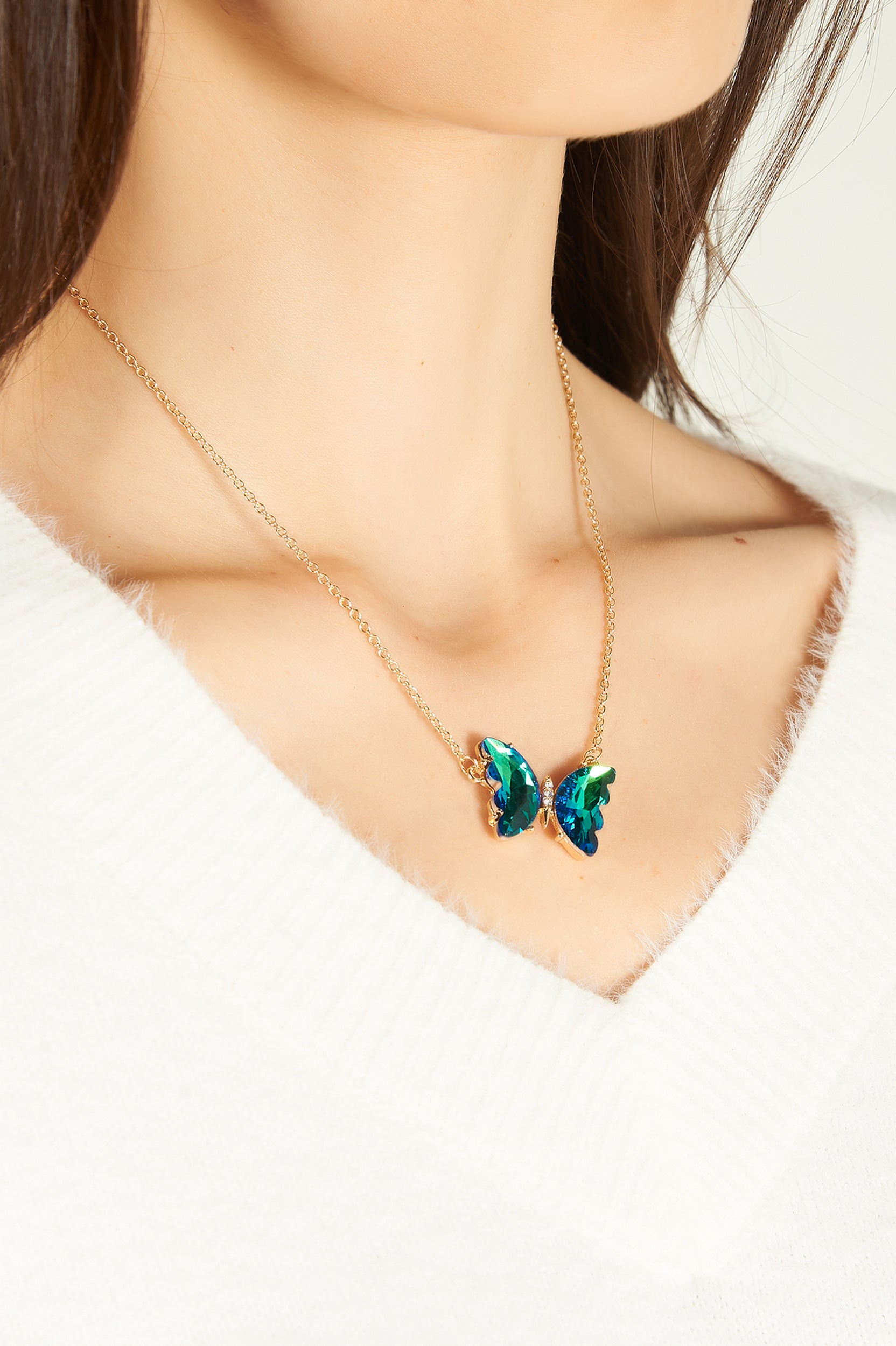 Collier à pendentif papillon - C1109 - VENTE FINALE