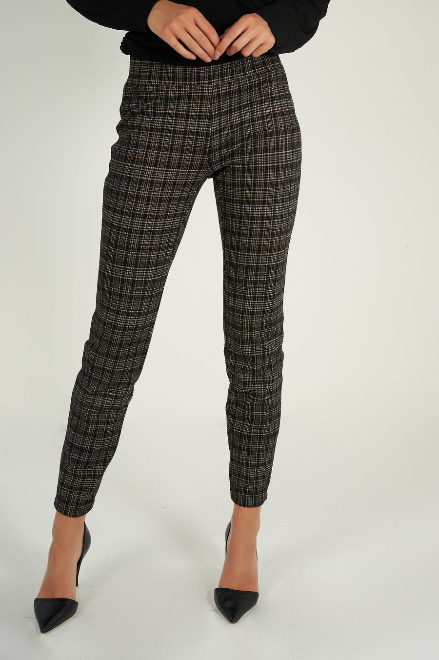 magasinez les pantalons à enfiler à carreaux - Shop the plaid pull on pants from colori