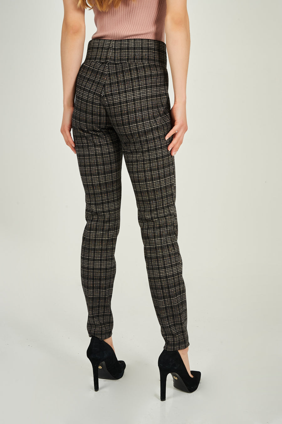 magasinez les pantalons à enfiler à carreaux - Shop the plaid pull on pants from colori