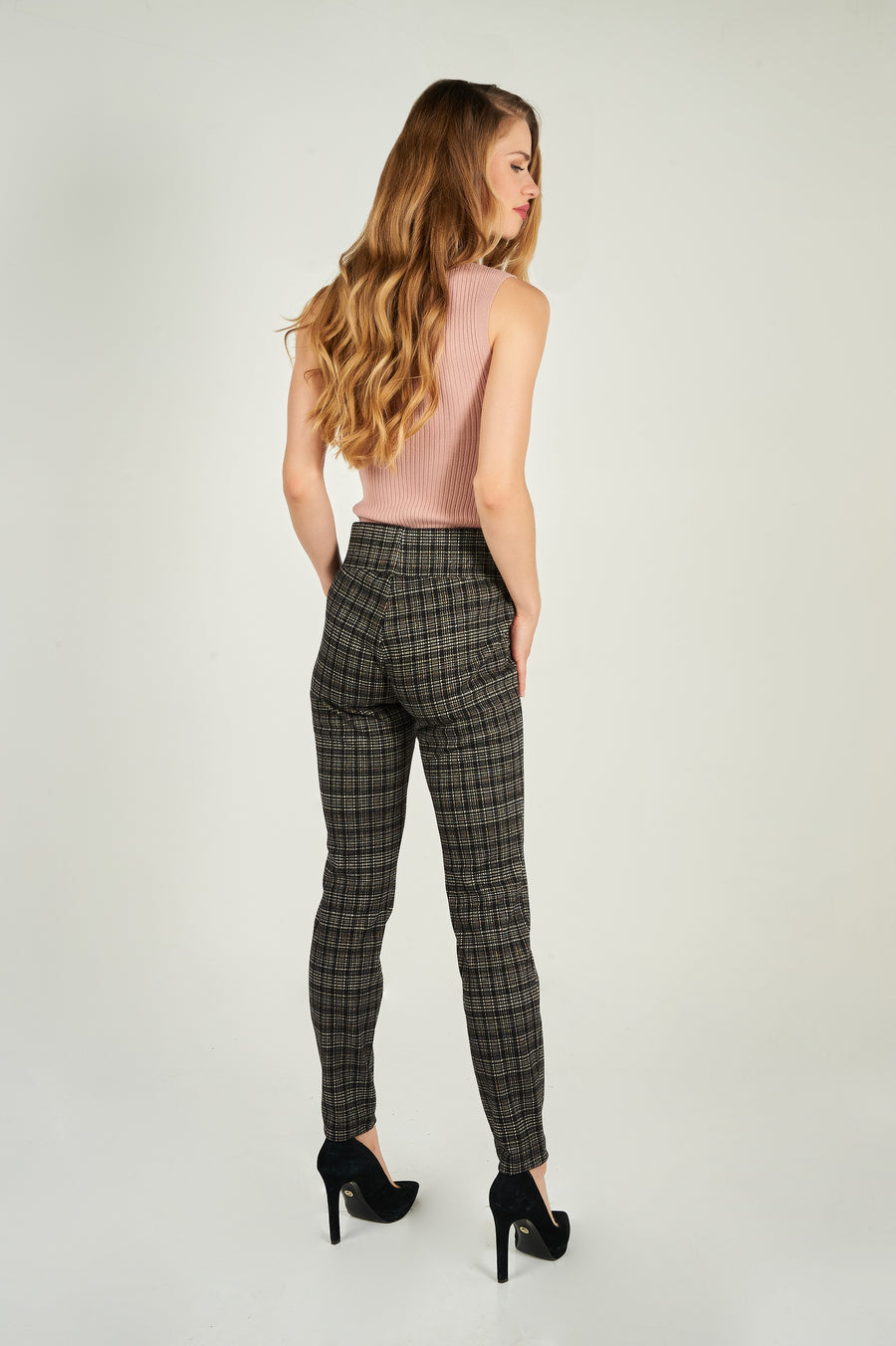 magasinez les pantalons à enfiler à carreaux - Shop the plaid pull on pants from colori