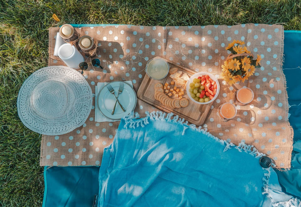 Picnic date ideas