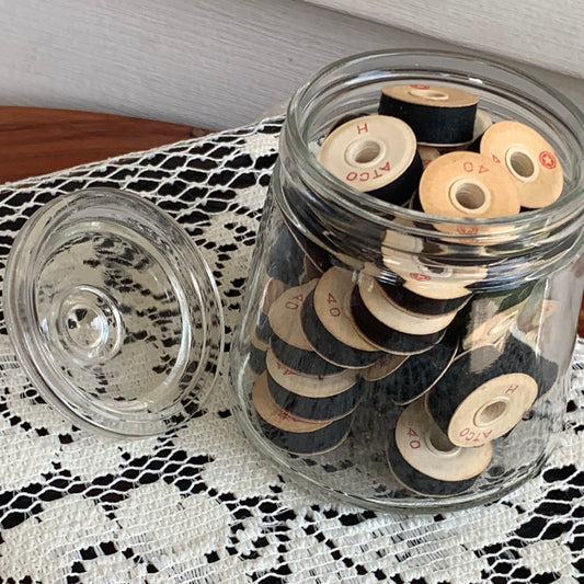 Hand Cut glass cookie jar with lid – O'Rourke Crystal Awards & Gifts