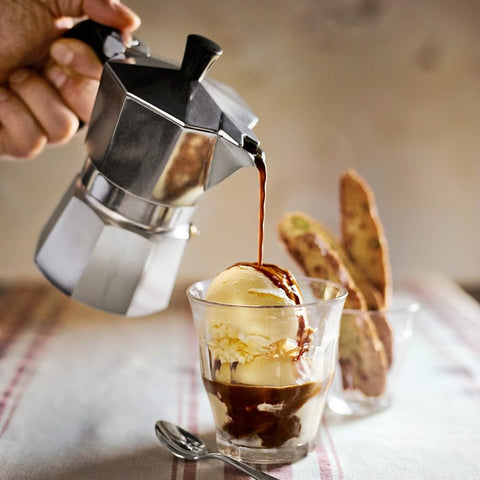 Original Bialetti 6-Espresso Cup Moka Express | Espresso Maker Machine and  Genuine Bialetti, Six Replacement Gaskets and Two Bialetti Replacement