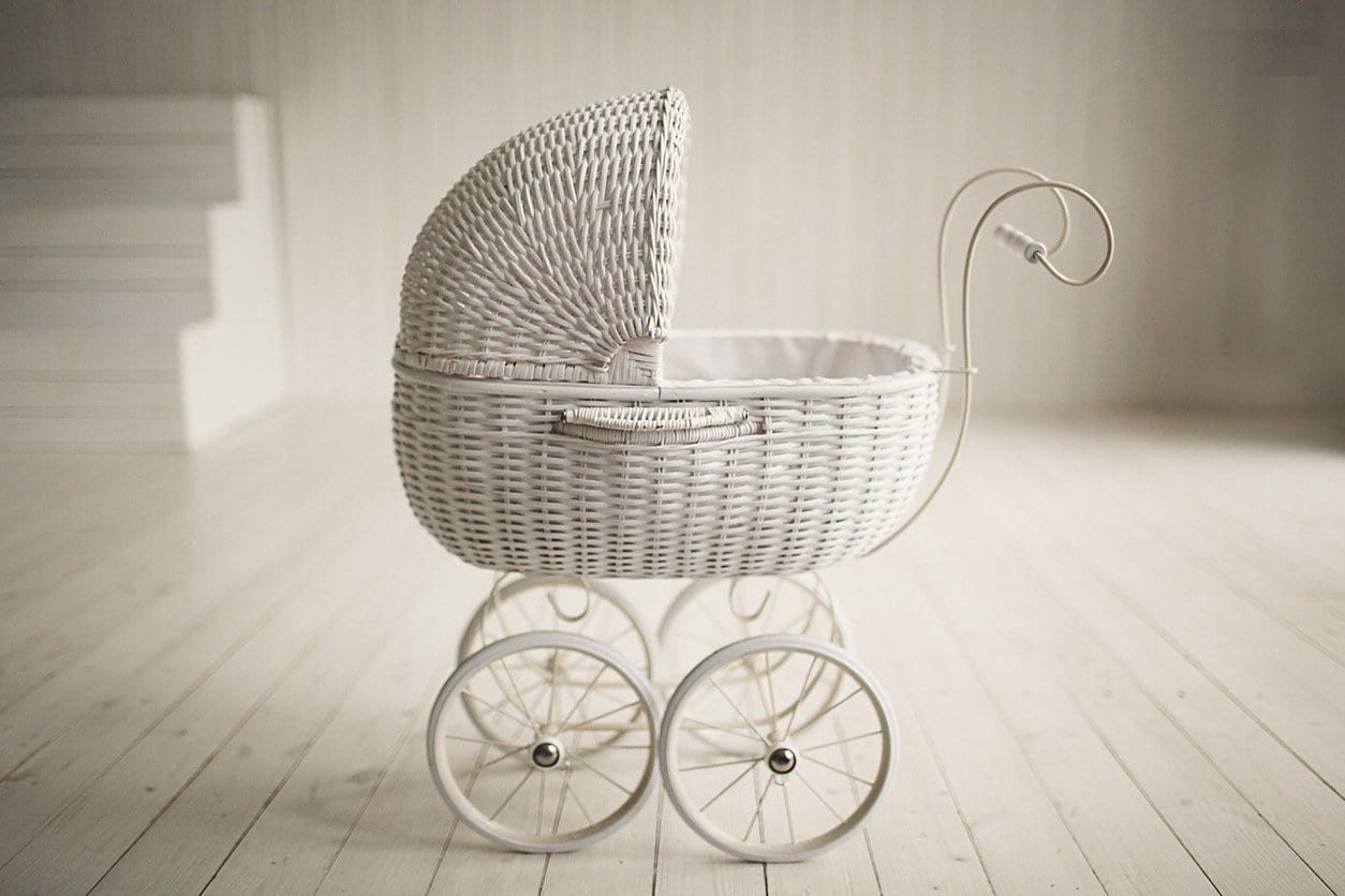 1920s baby carriage