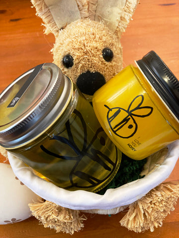 Easter basket with honey