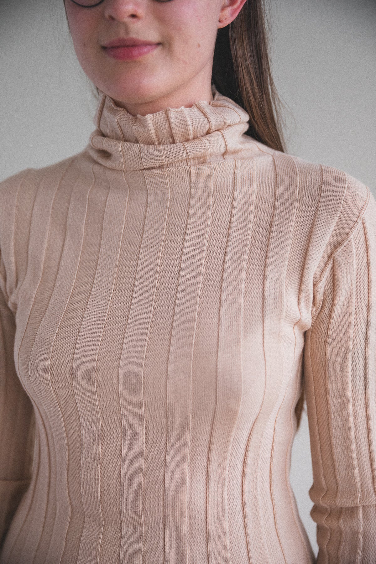 ADLER TURTLENECK IN CAMEL MERINO WOOL