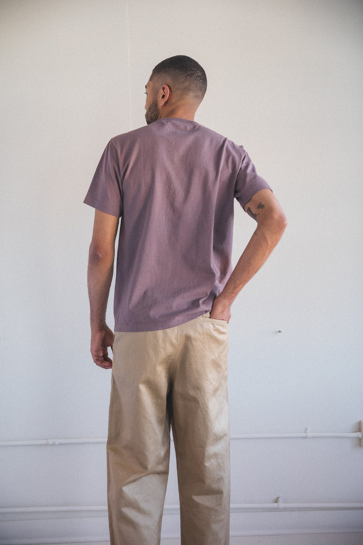 BALTA TEE IN ROASTED PLUM