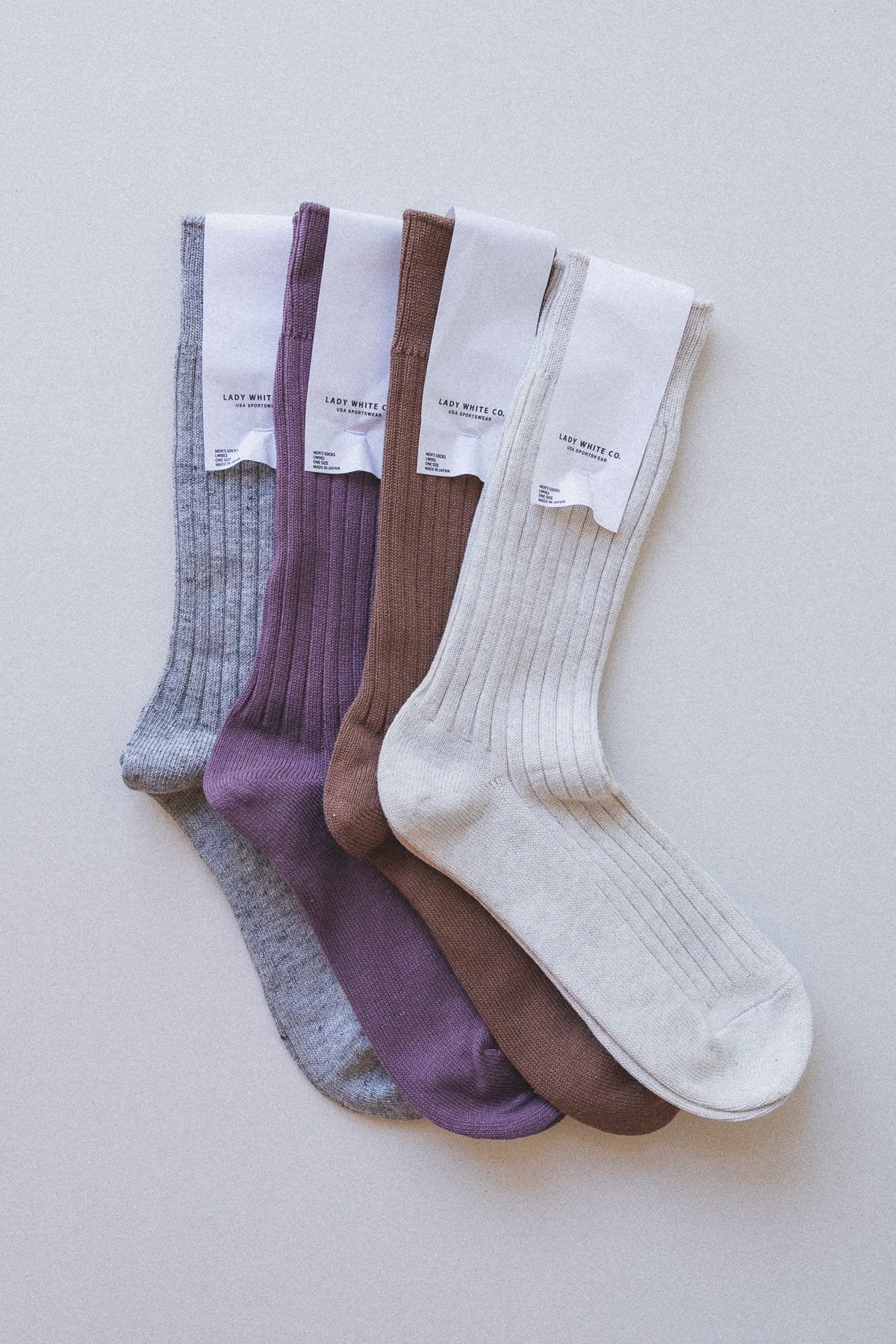 MEN'S SOCKS IN GREY