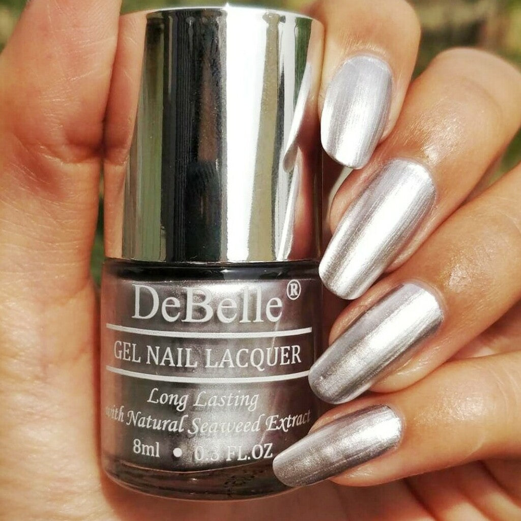 DeBelle Chrome Gel Nail Lacquer Chrome Gold - Bright Gold Metallic Chrome Shade