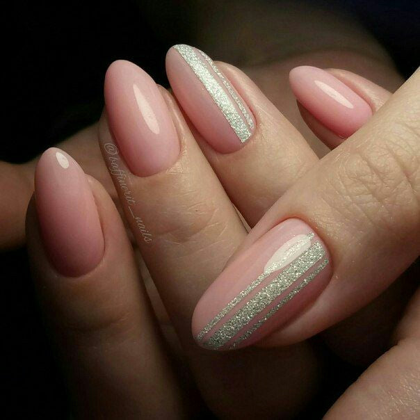 Glitter Nails Trend