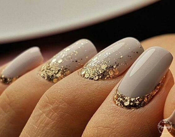 Glitter Nails Trend