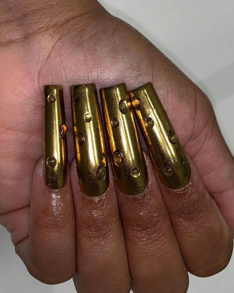 Liquid gold nail art design 