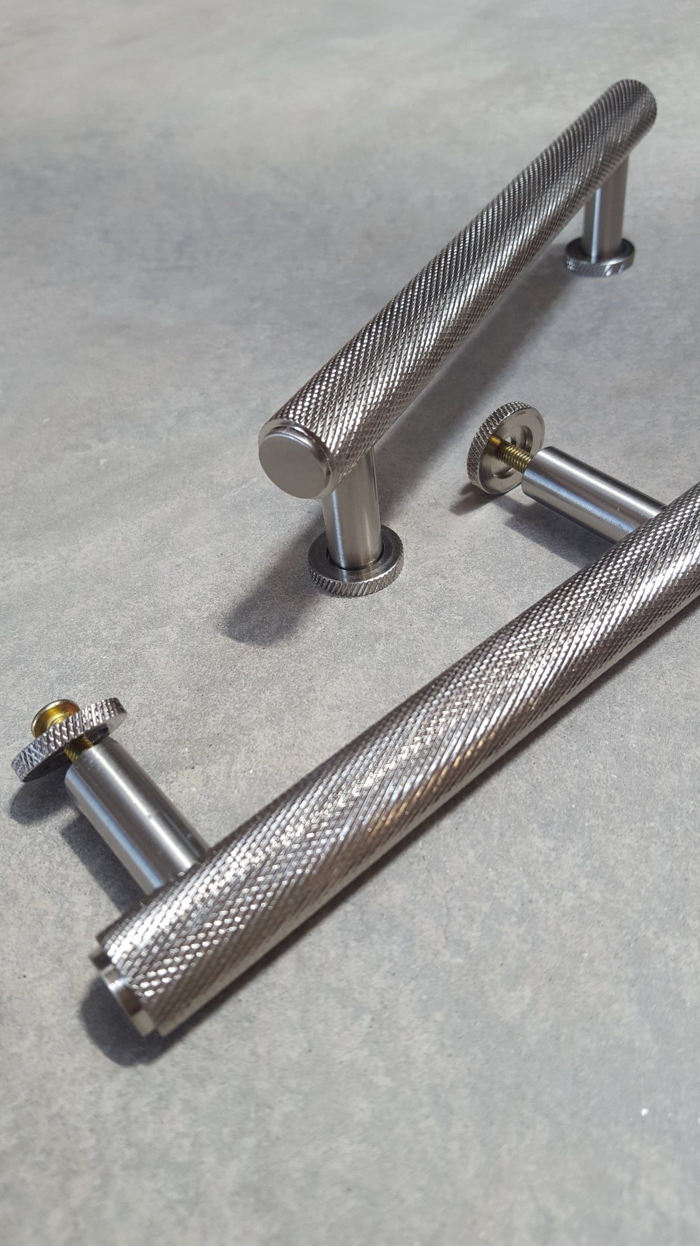 Satin Cross Knurled Kitchen Cupboard T Bar Cabinet Pull Handle 96mm More 4 Doors