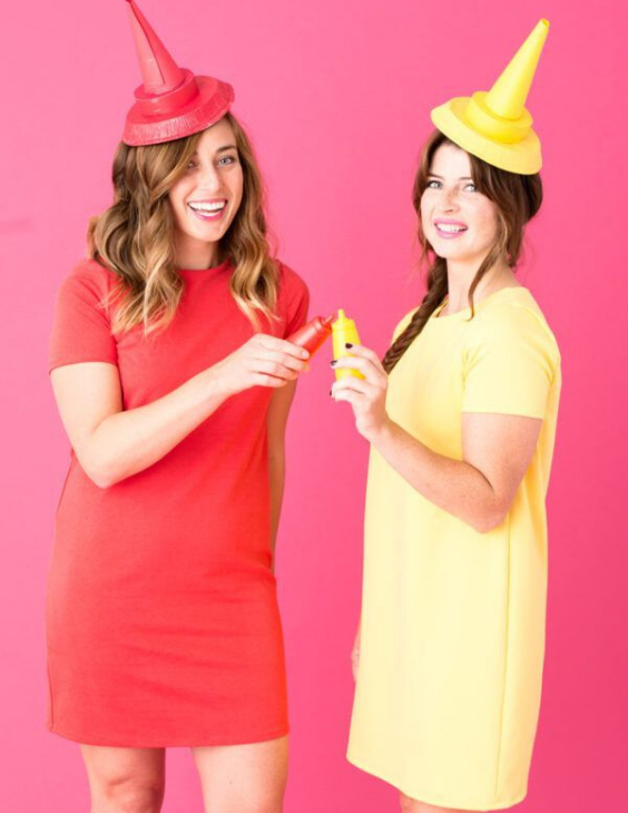 20+ EASY LAST MINUTE DIY HALLOWEEN COSTUME IDEAS