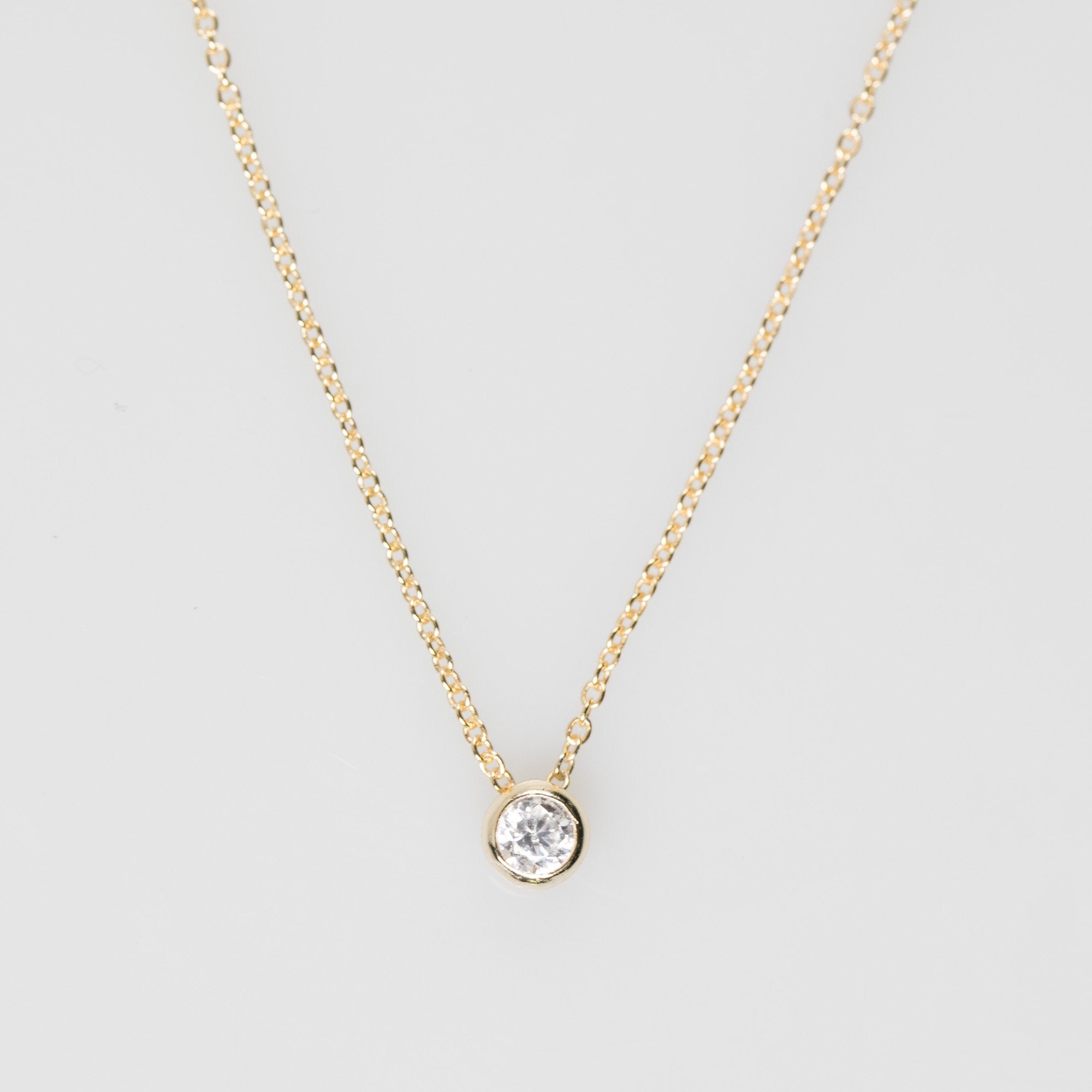 Gold plated necklace with cubic zirconia pendant