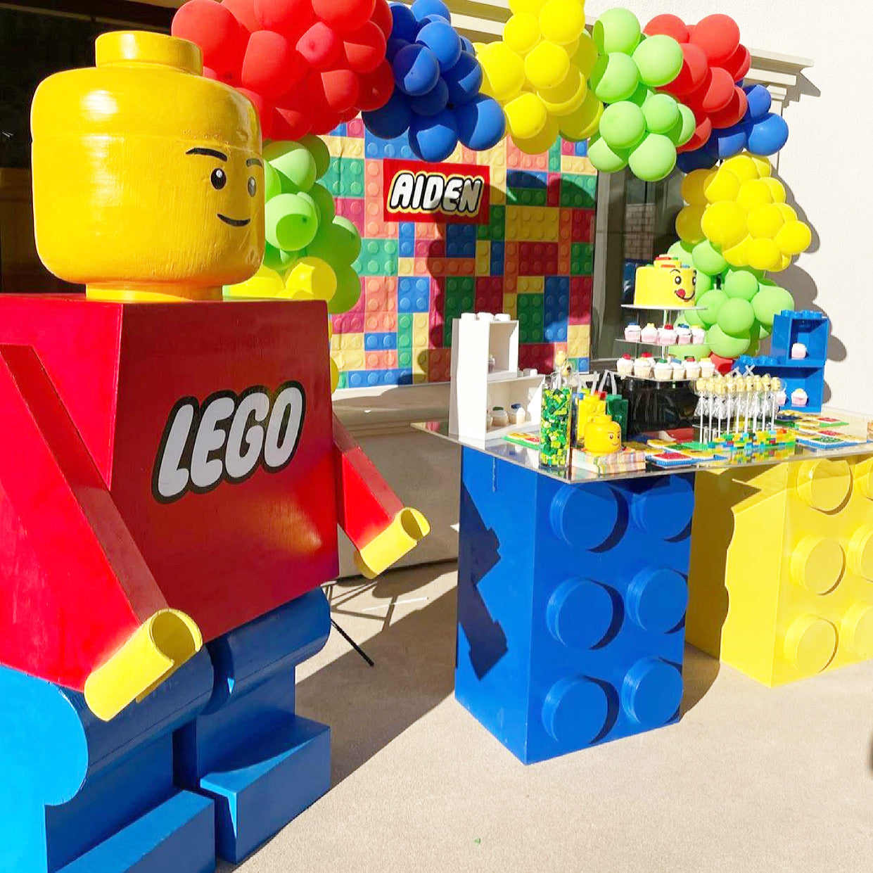 Lego Table