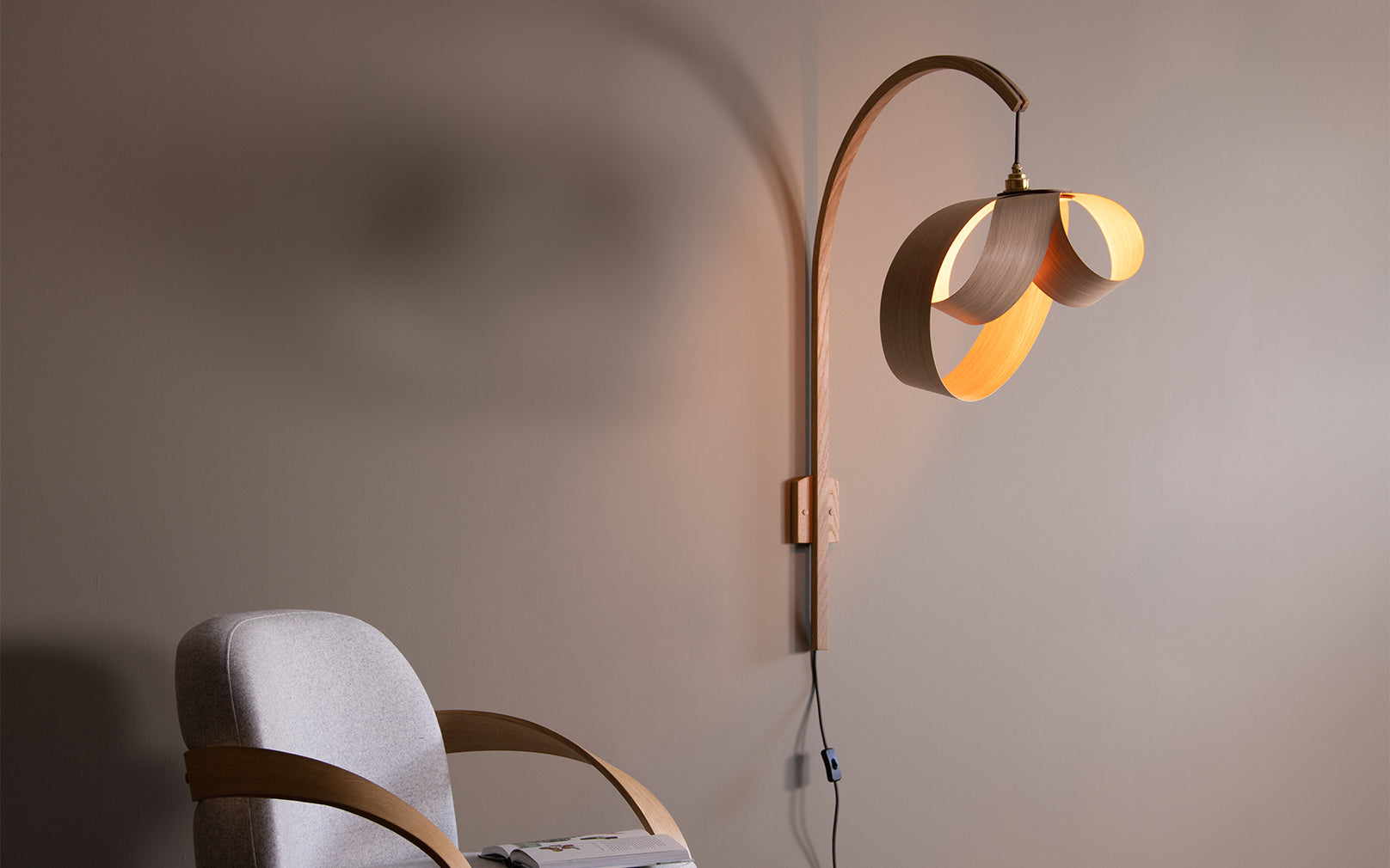 tom raffield Verso - tilow wall light