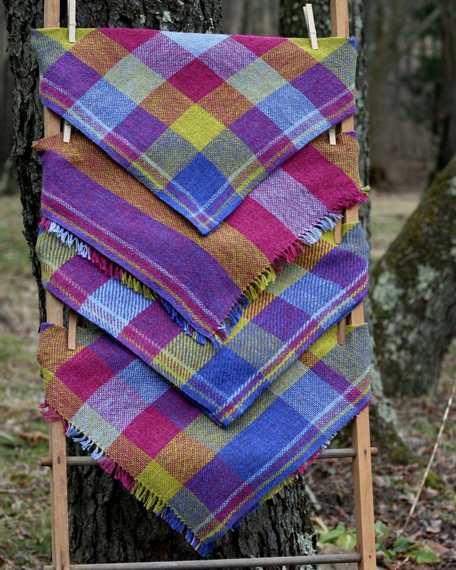 FREE Weaving Pattern ~ Cotton Waffle Weave Lap Blanket - Gist Yarn