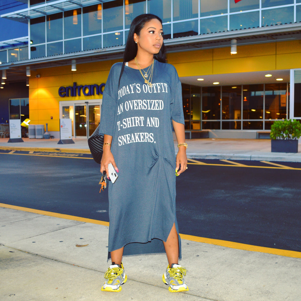 oversized t shirt dress with sneakers