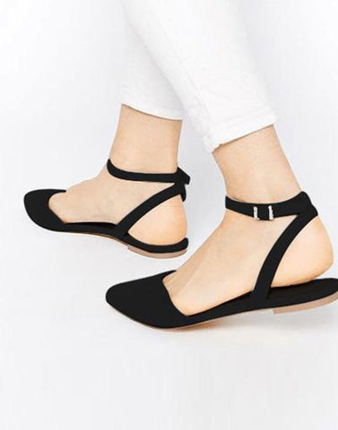 black flat chappals